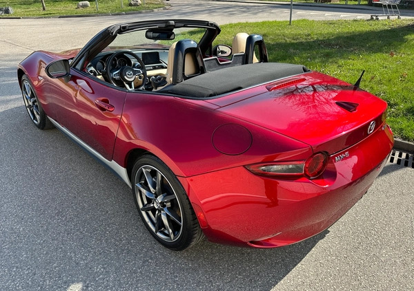 Mazda MX-5 cena 59900 przebieg: 32882, rok produkcji 2020 z Warszawa małe 562